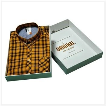 Boîte d'emballage pour t-shirt